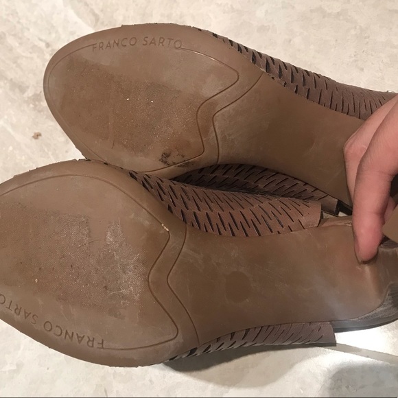 Franco Sarto Tan Heels in Size 6 - Picture 13 of 13